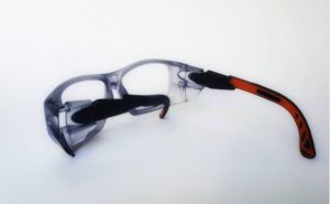 Óculos De Segurança Pequeno Lente Em Resina Transparente Anti-Impac. (5X9C11198) – UNIVET C.A. 38609